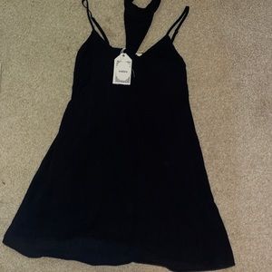 Entro dress size small never worn.